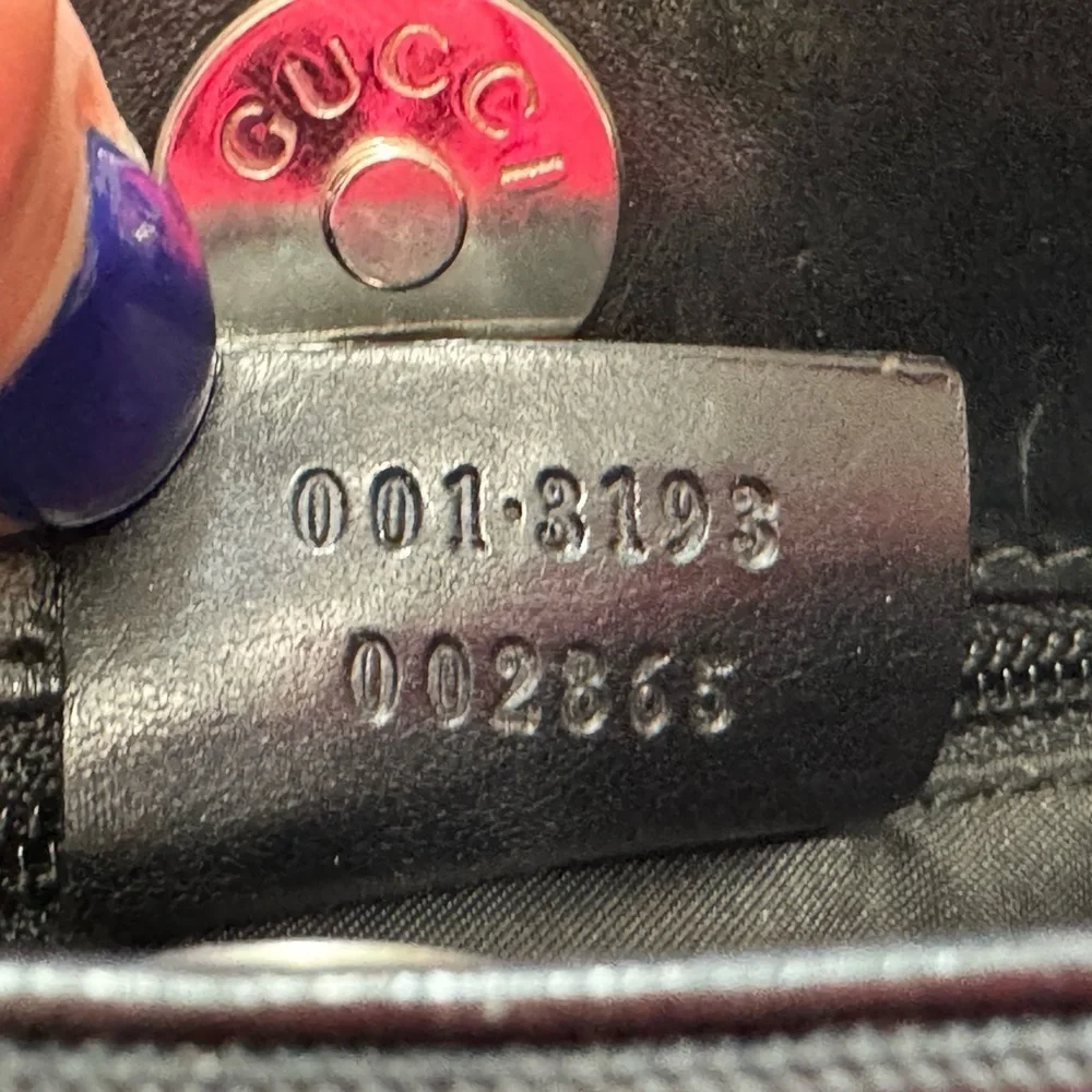 Gucci vintage black shoulder bag